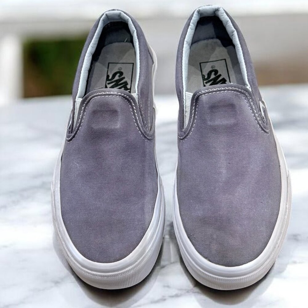 Vans Women's Size 6 Gray Canvas Slip On Vans
